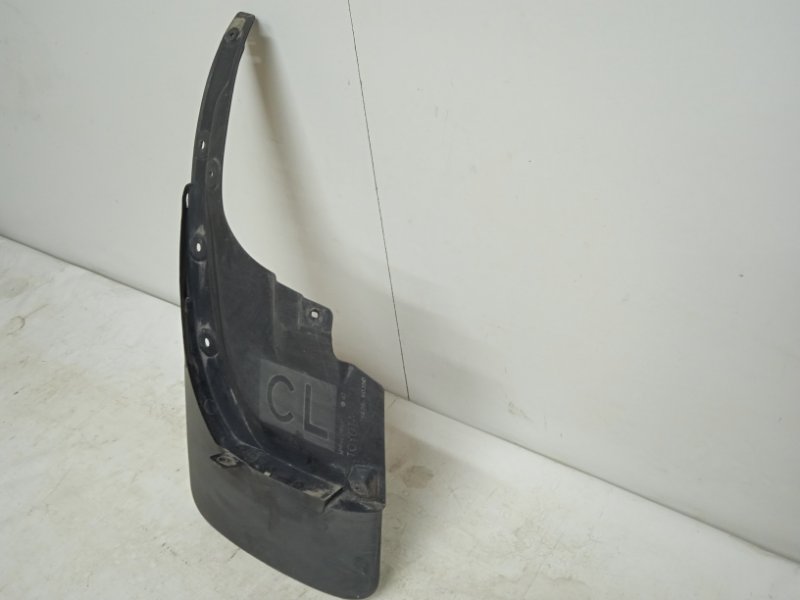 Брызговик задний левый