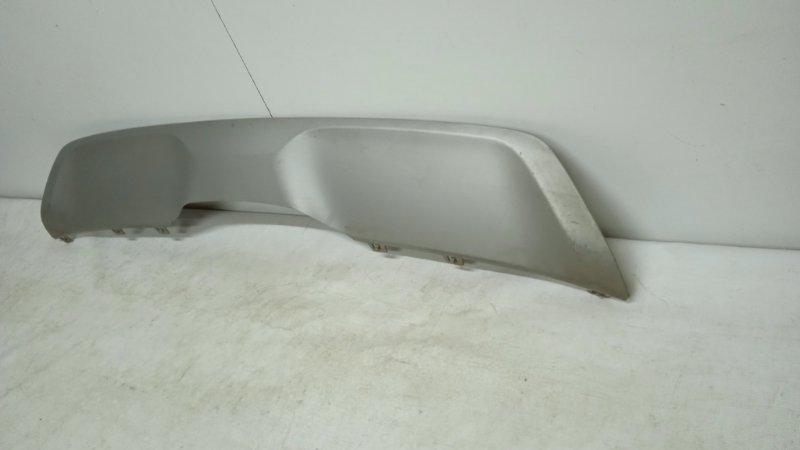 Накладка заднего бампера