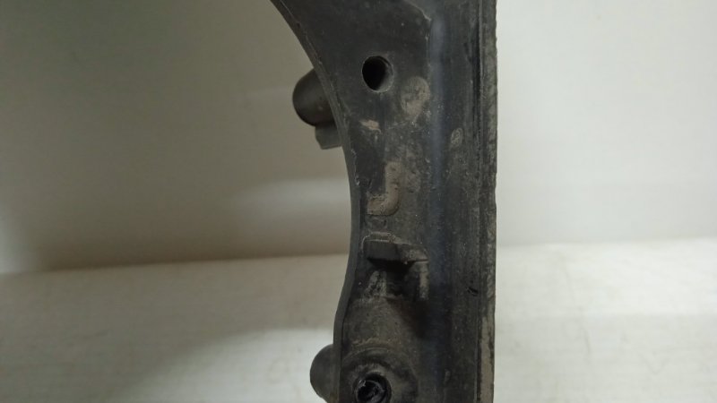 Кронштейн фары противотуманной левой