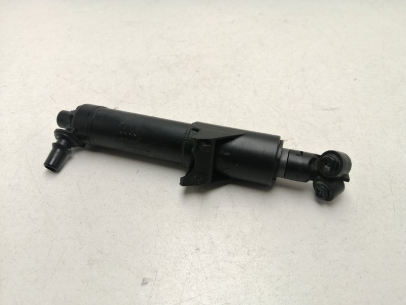 Форсунка омывателя лобового стекла