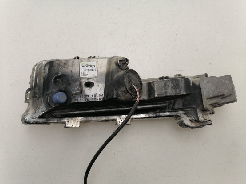 Фара дневного света правая (ходовые огни)