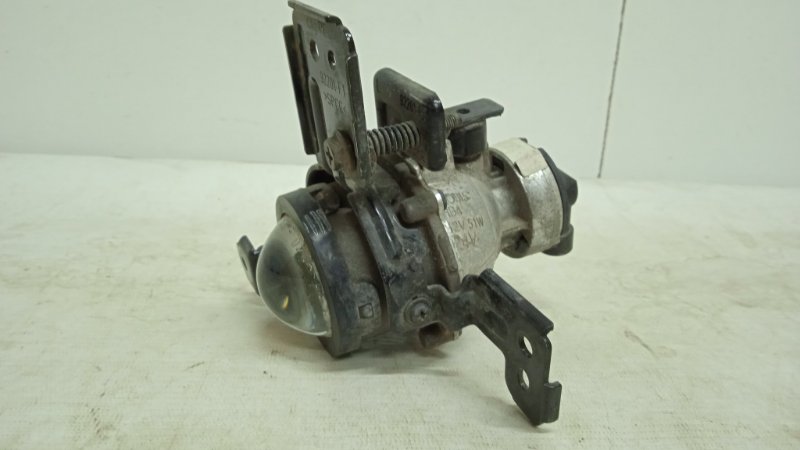 Фара противотуманная