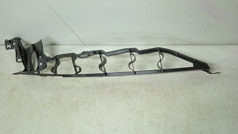 Кронштейн крепления крыла