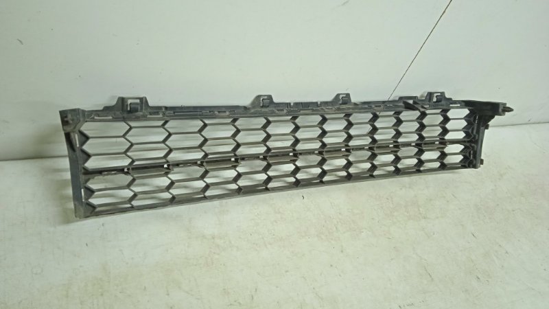 Решетка в бампер
