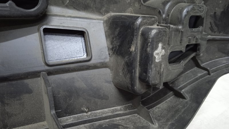 Накладка крышки багажника