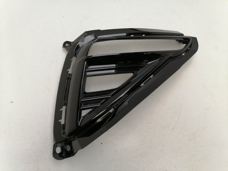 Накладка заднего бампера левая