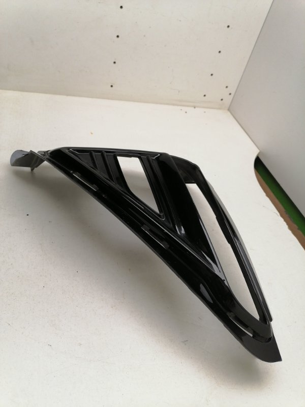 Накладка заднего бампера левая