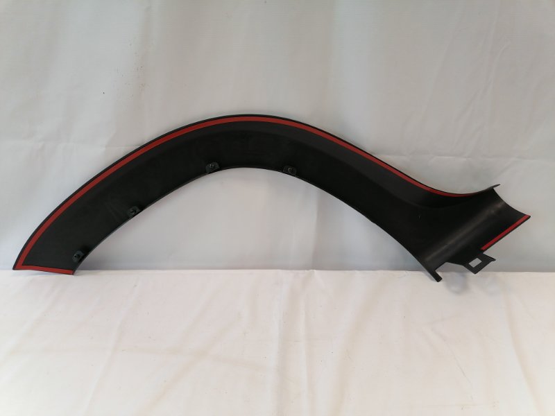 Накладка заднего крыла левого