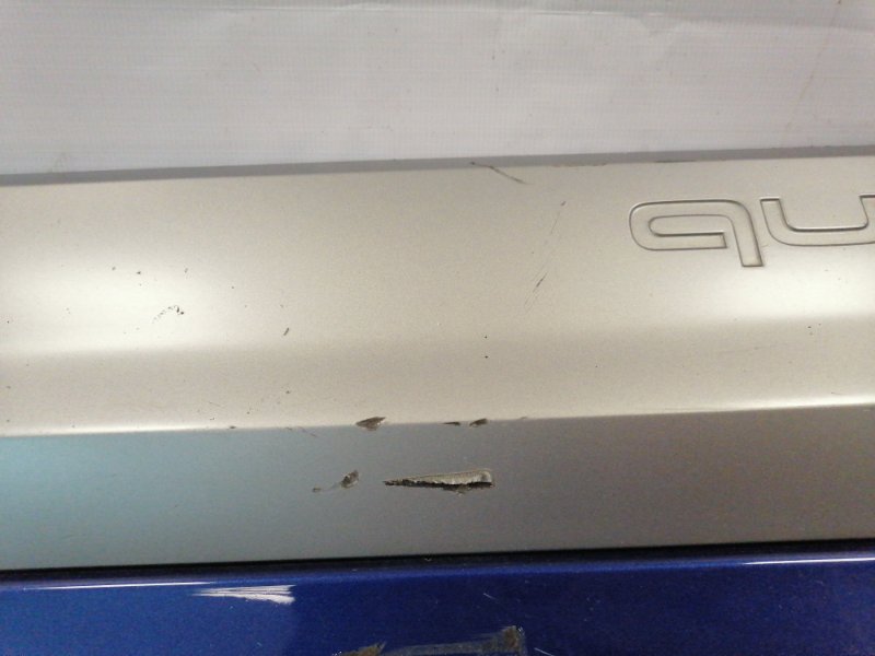 Накладка двери задней левой