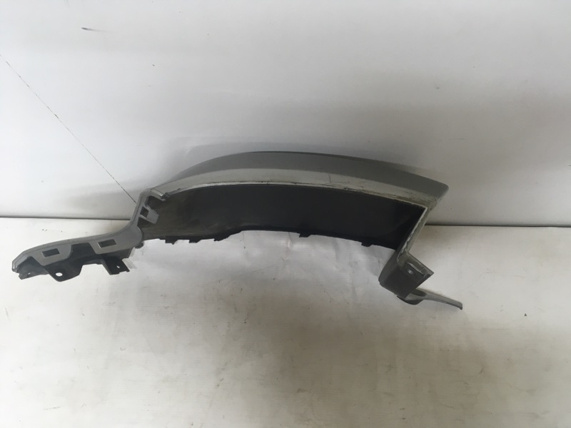 Накладка заднего бампера правая