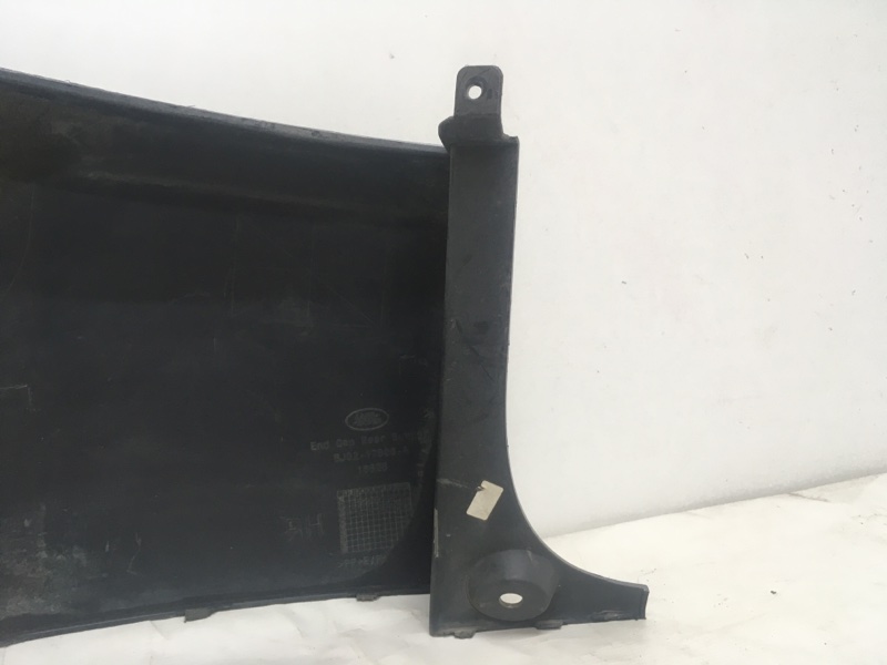 Накладка заднего бампера правая