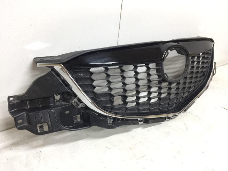 Решетка радиатора