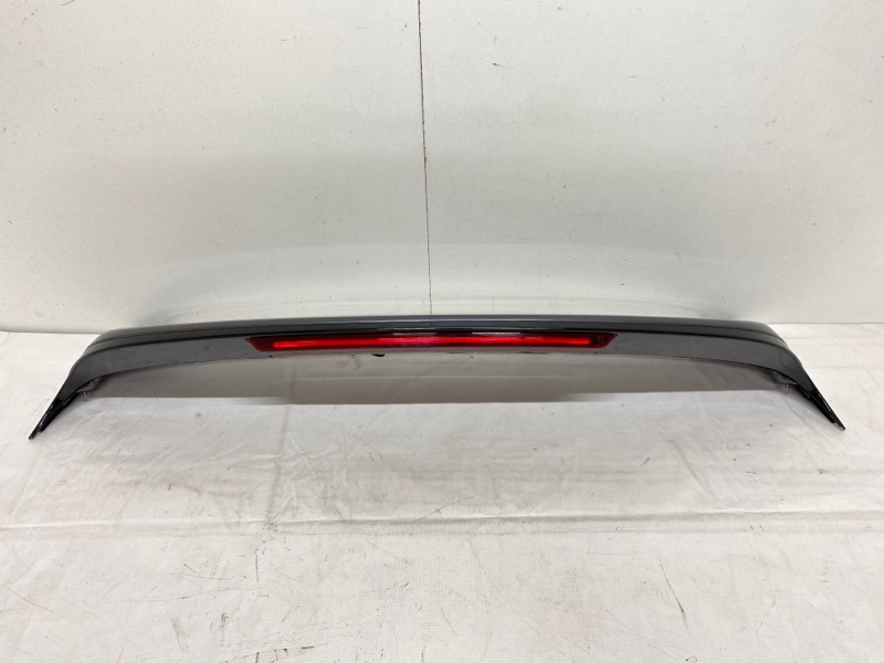 Спойлер (дефлектор) крышки багажника