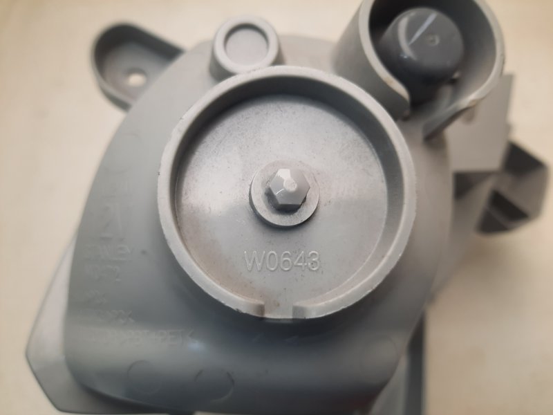 Фара противотуманная