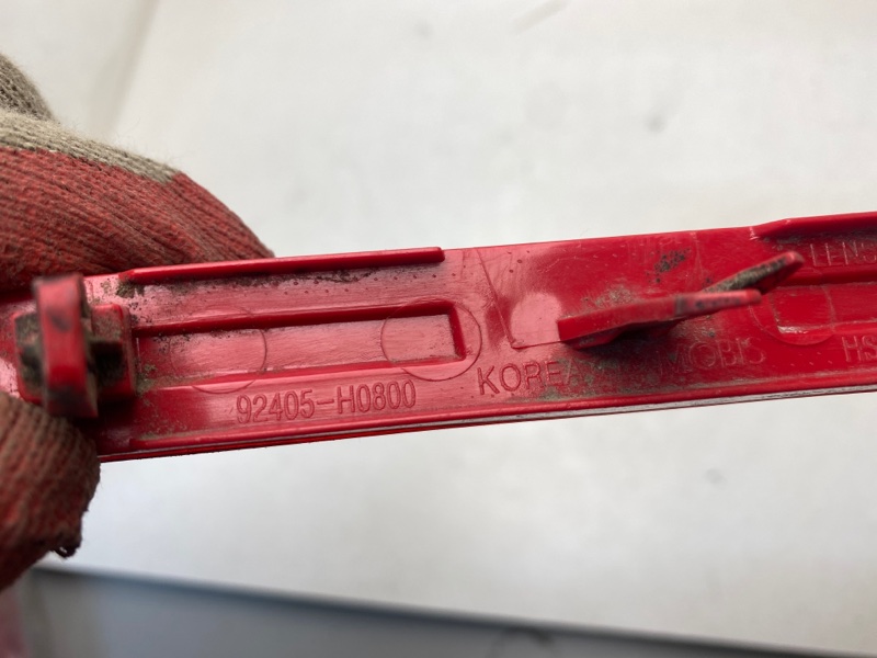 Отражатель в бампер задний левый