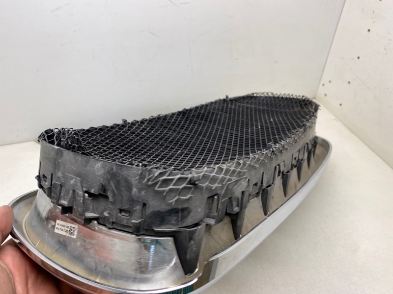 Решетка радиатора