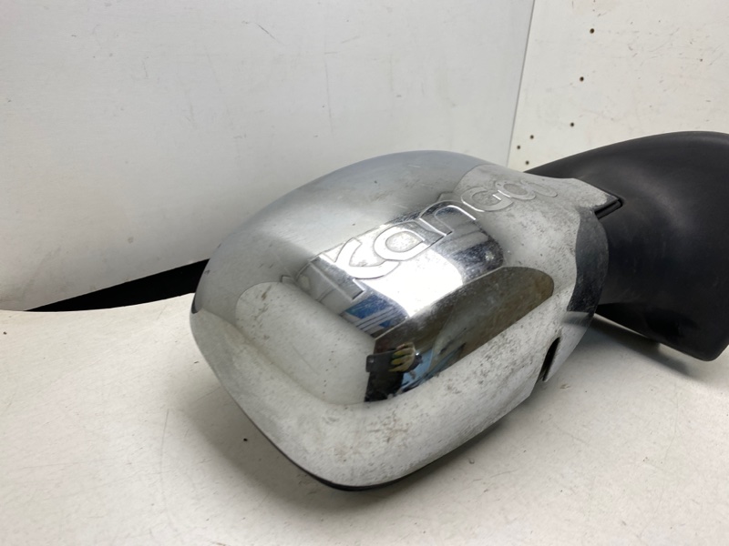 Зеркало правое электрическое