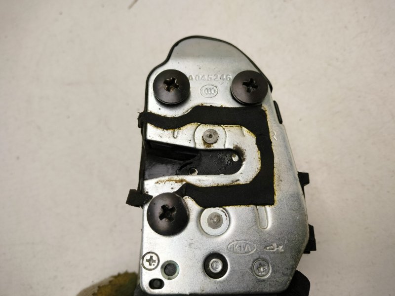 Замок двери задней правой