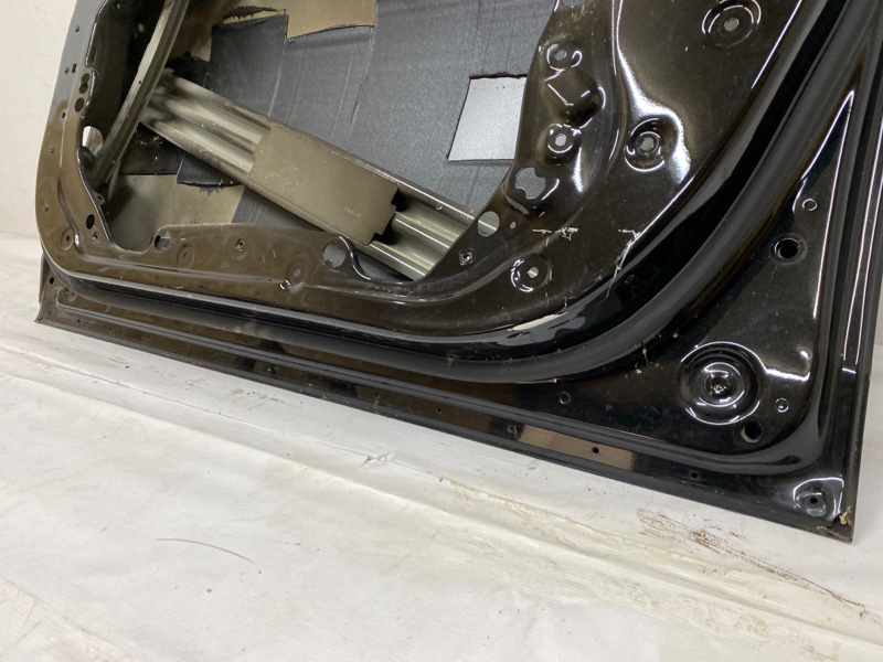 Дверь передняя правая