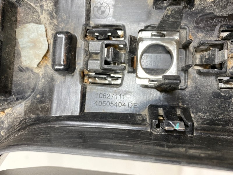 Решетка радиатора