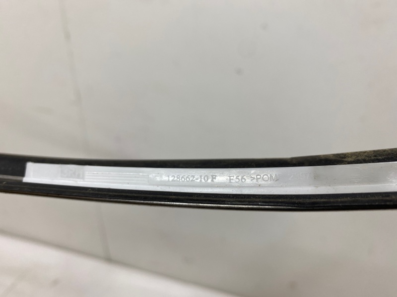 Накладка двери задней левой