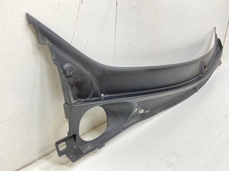 Решетка стеклоочистителей (Жабо)