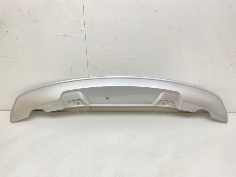 Спойлер заднего бампера