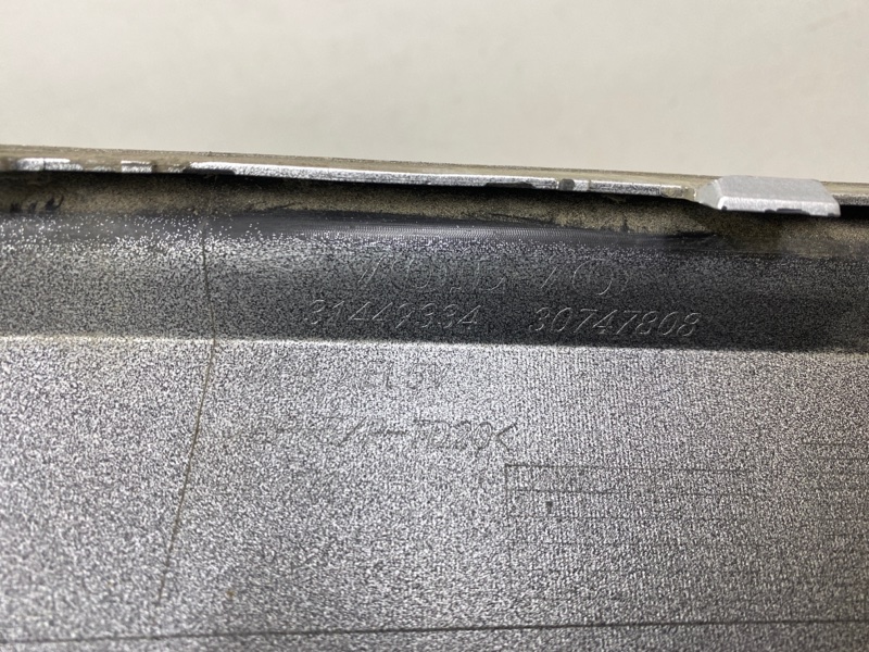 Спойлер заднего бампера