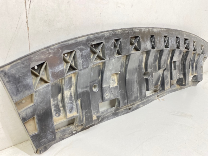 Пыльник двигателя