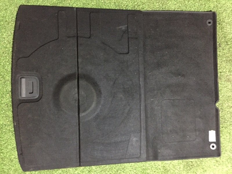 Пол багажника