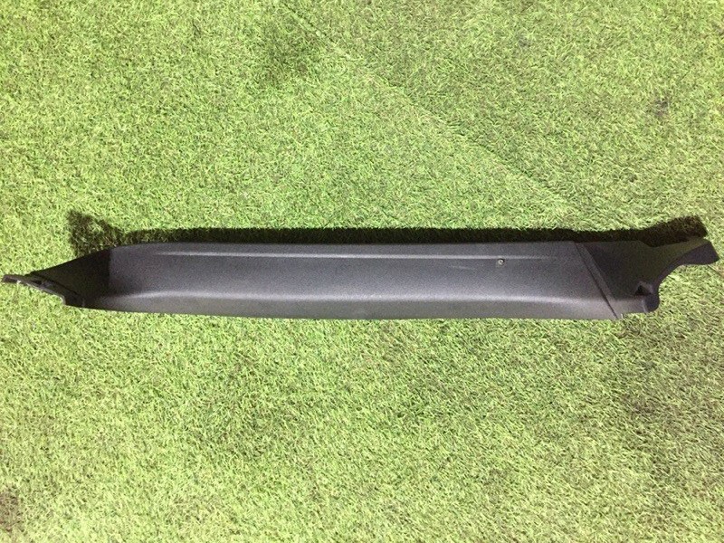 Обшивка крышки багажника