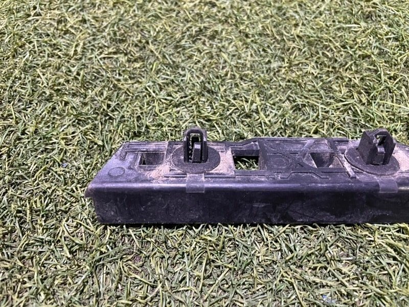 Направляющая бампера