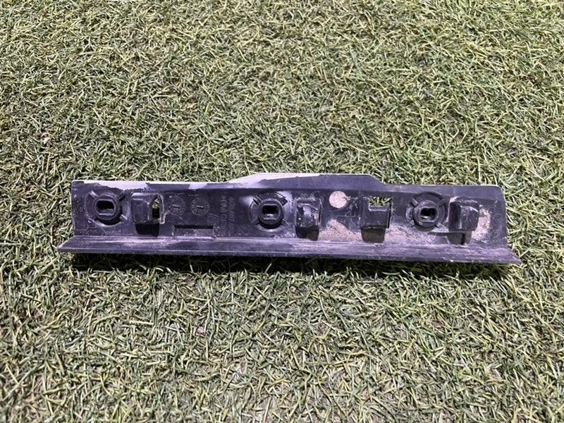 Направляющая бампера