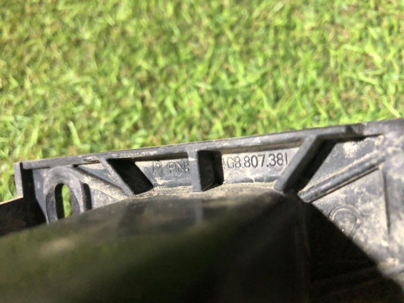 Кронштейн заднего бампера