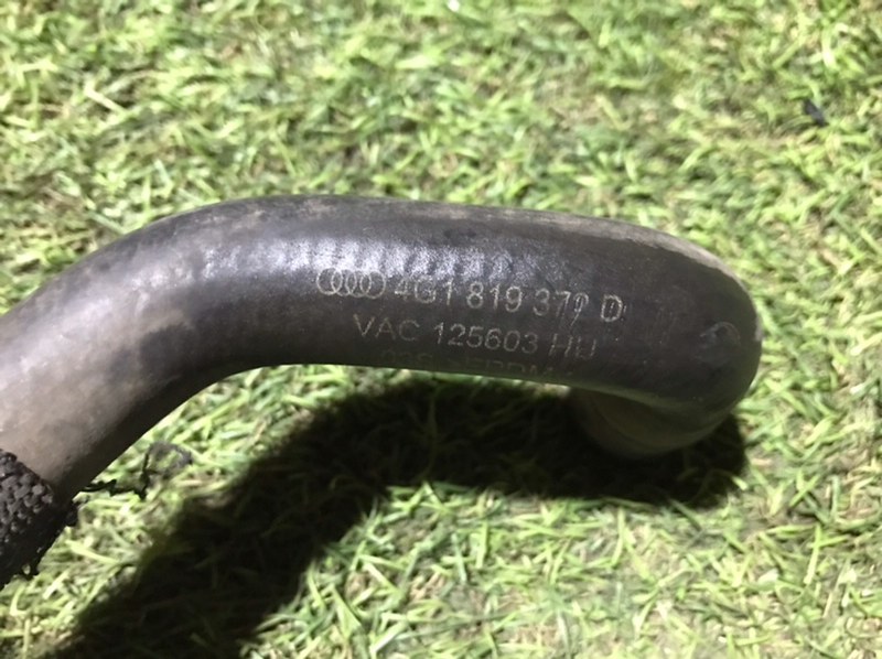 Шланг системы охлаждения