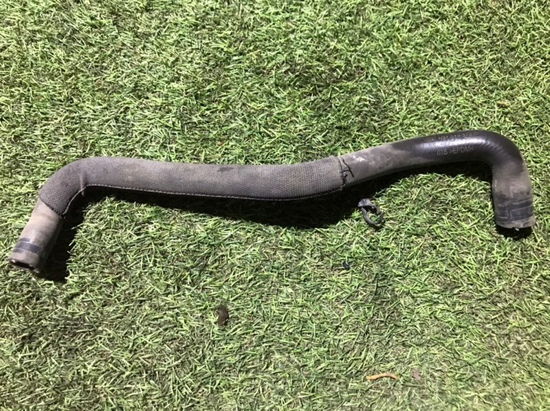 Шланг системы охлаждения