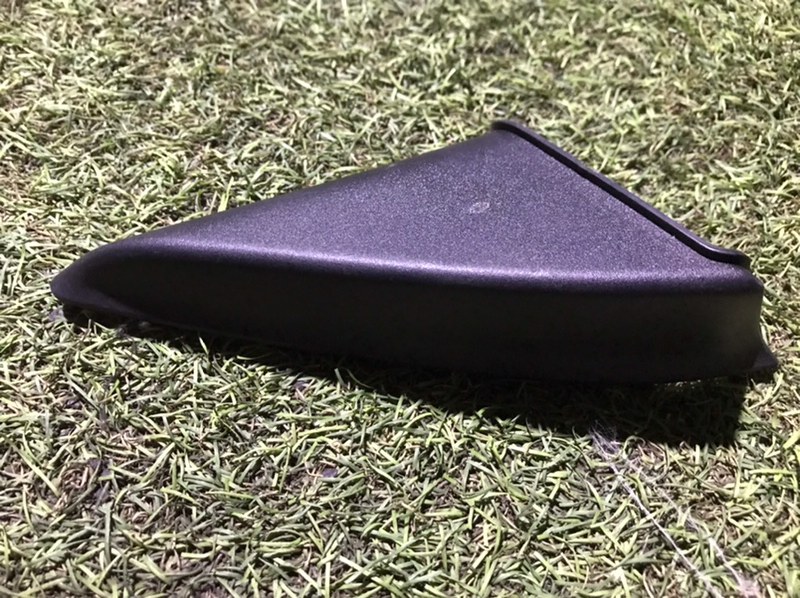 Накладка двери передней правой