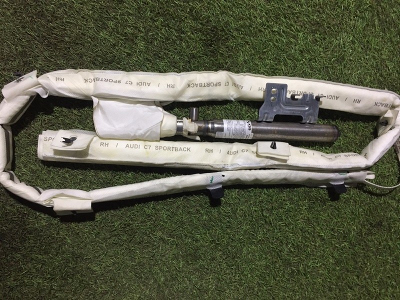 Подушка безопасности боковая (шторка)