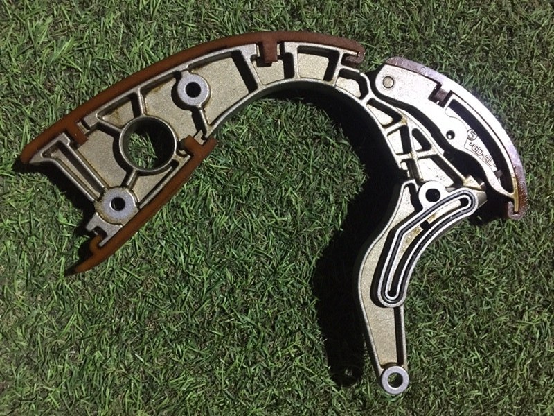 Натяжитель ремня