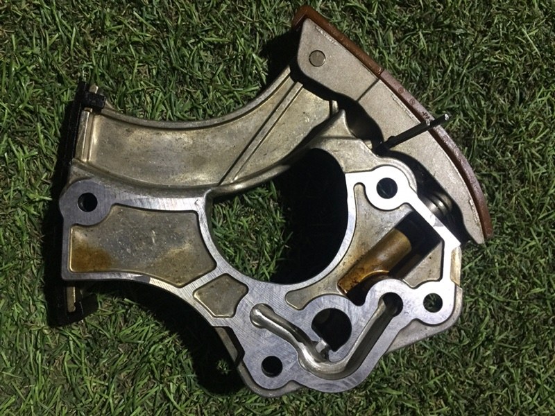 Натяжитель ремня