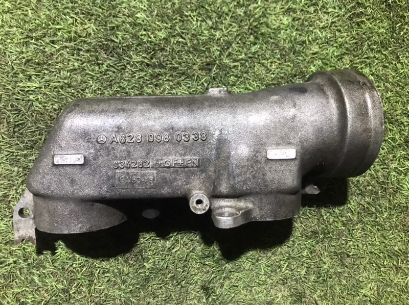 Патрубок воздушного фильтра