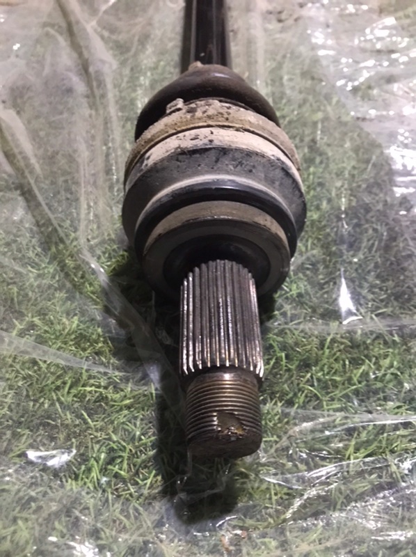 Полуось задняя правая