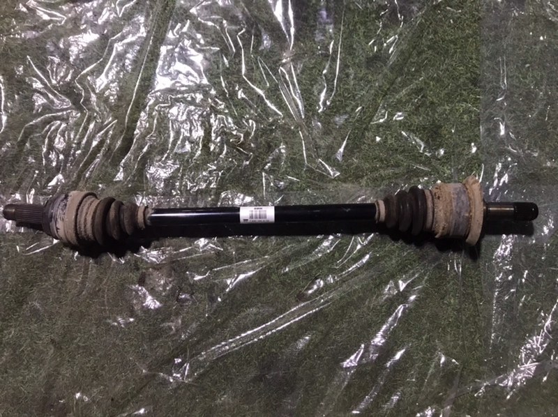 Полуось задняя правая