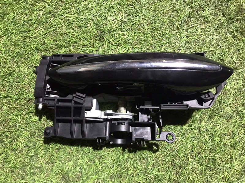 Ручка двери задней наружная левая