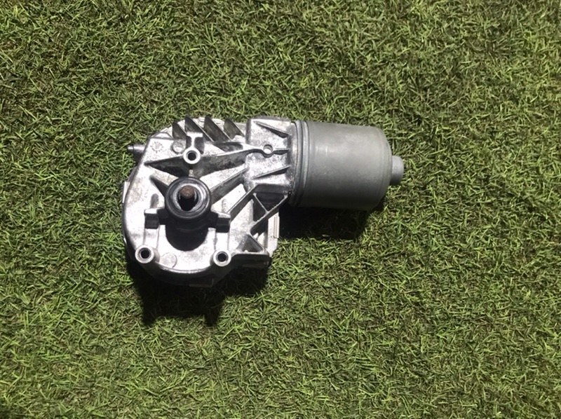 Моторчик стеклоочистителя