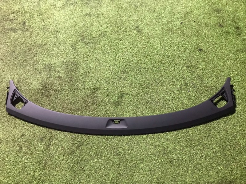 Панель в торпедо