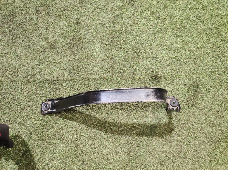 Лента крепления бензобака