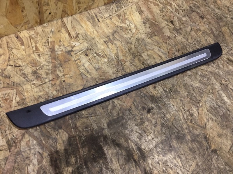 Накладка порога (внутренняя)