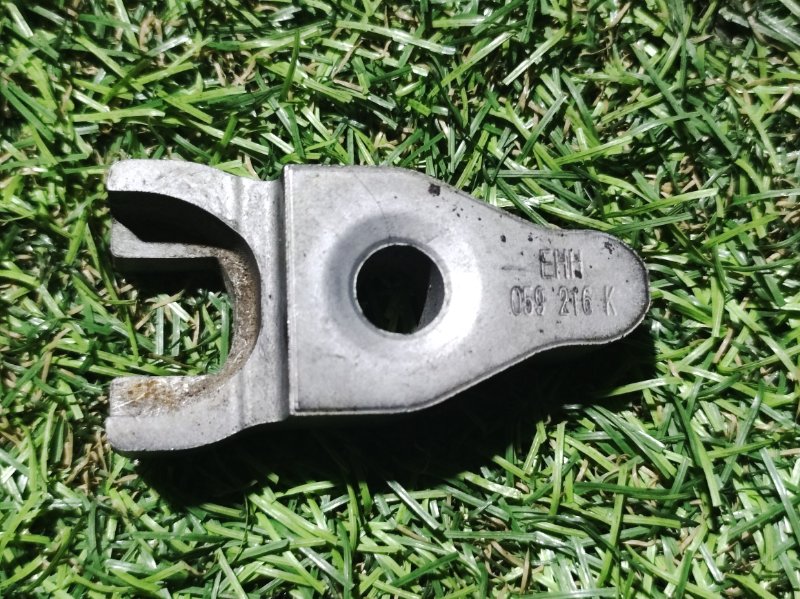 Крепеж форсунки