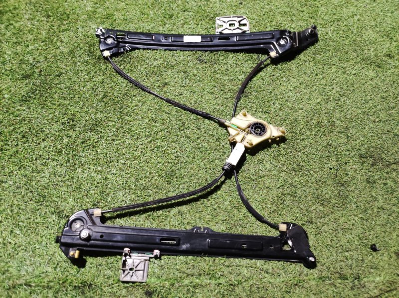 Стеклоподъемник электр. передний правый